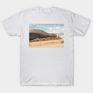 Eepo in honolulu T-Shirt